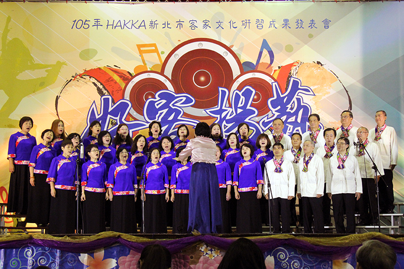 表演照