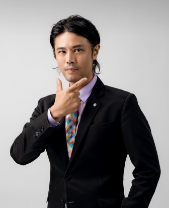 邱吉均